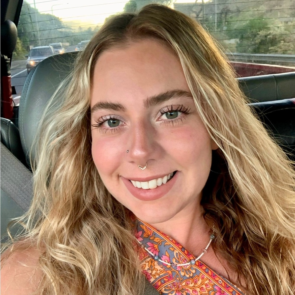 Meet your Posher, Calista💕